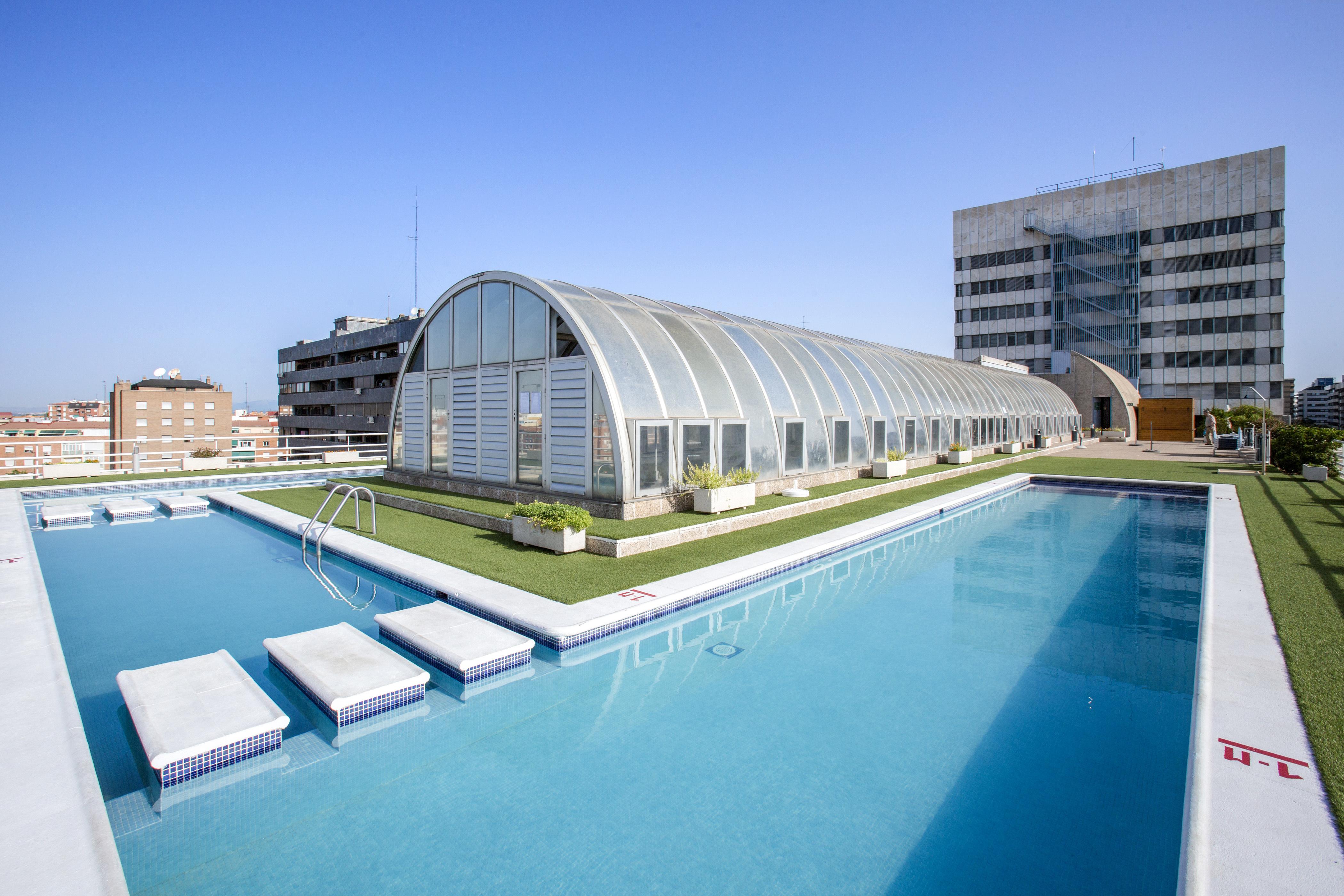 Pierre & Edificio Eurobuilding 2 Apartment Madrid