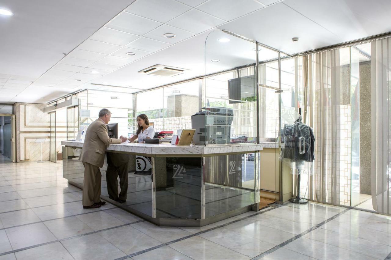 Pierre & Edificio Eurobuilding 2 Madrid